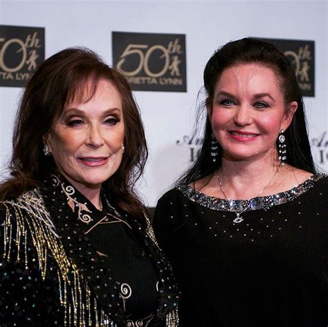Loretta Lynn's Sister Crystal Gayle Shares Never .